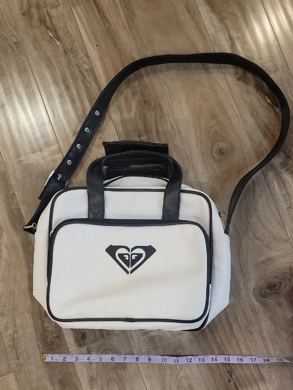 ❄️3/$30 Roxy Black And White Shoulder Tote Bag